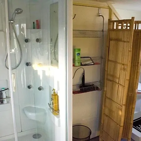 Art+bed And Breakfast 's-Graveland