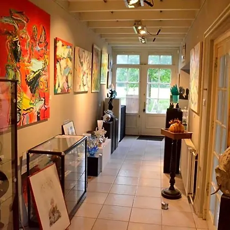 Art+bed And Breakfast 's-Graveland