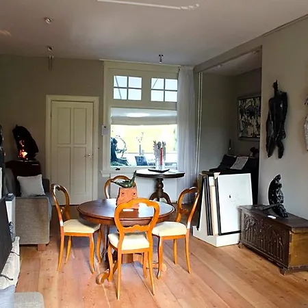 Art+bed And Breakfast 4*