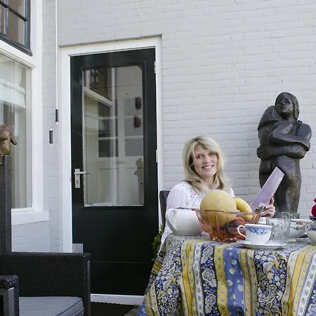 Art+bed And Breakfast 's-Graveland