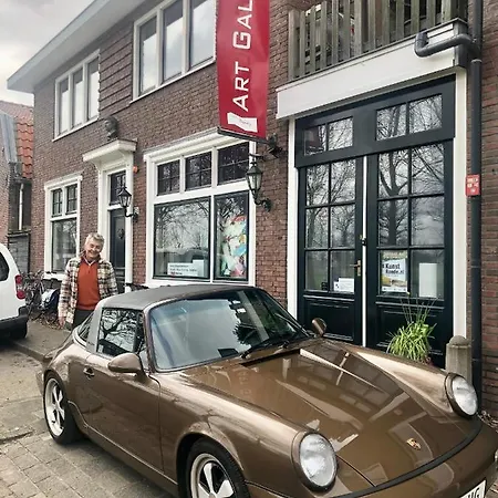 לינה וארוחת בוקר Art+bed And Breakfast