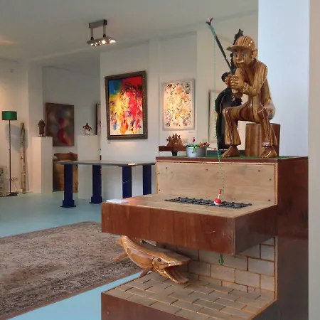 Art+bed And Breakfast 住宿加早餐酒店 *