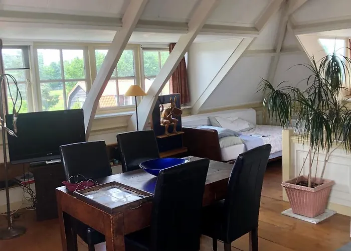 Art+bed And Breakfast Frühstückspension